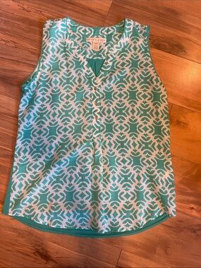 Women’s Sleeveless Geometric Teal & White tank by Nana & Grace